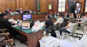 Kesaksian Polisi Dibantah Pengacara di Sidang Scamming WNA Surabaya